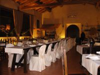 Castello di Gropparello 25 dining